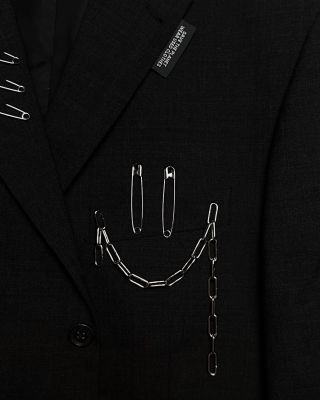 🧷 safety pin croped blazer kolekcia ⛓️ out now 🔥 všetky saká dostupné in store📍Gorkého 13 Bratislava & online #linkinbio...